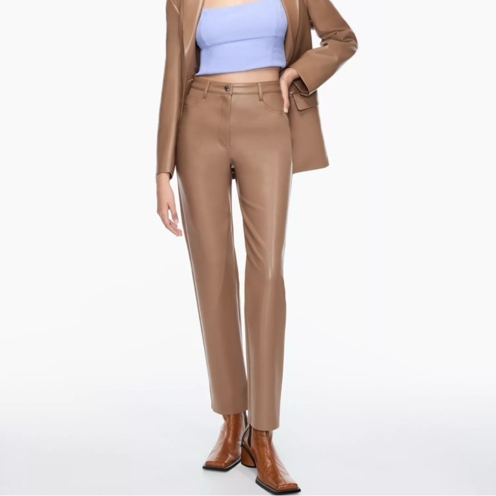 Aritzia Wilfred The Melina™ Pant Size 2 Vegan Leather High Waist Straight Leg